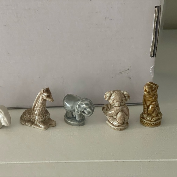Wade Animal Figurine Set - Tan, Gray, Gold - Picture 1 of 3
